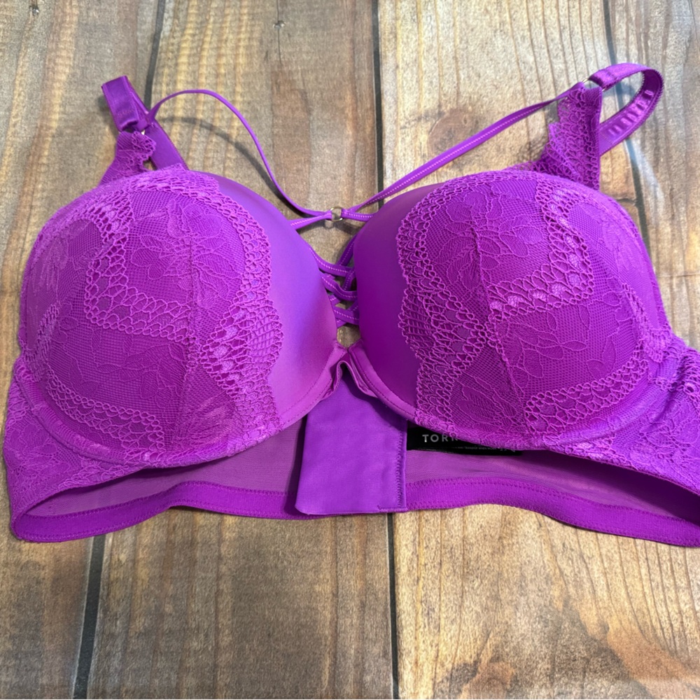 Torrid strappy bra